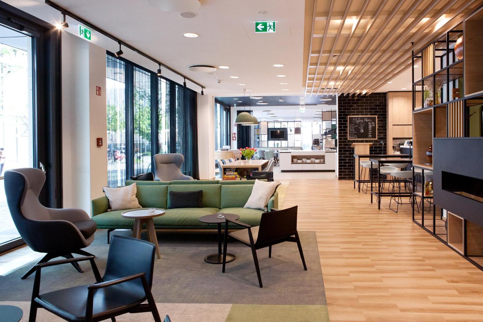 Holiday Inn Berlin City East Side By Ihg — Fotos 1